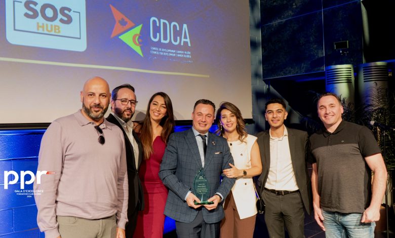 Ghani Kolli avec l'équipe du CDCA lors de la 22 -ème édition du Gala d'excellence