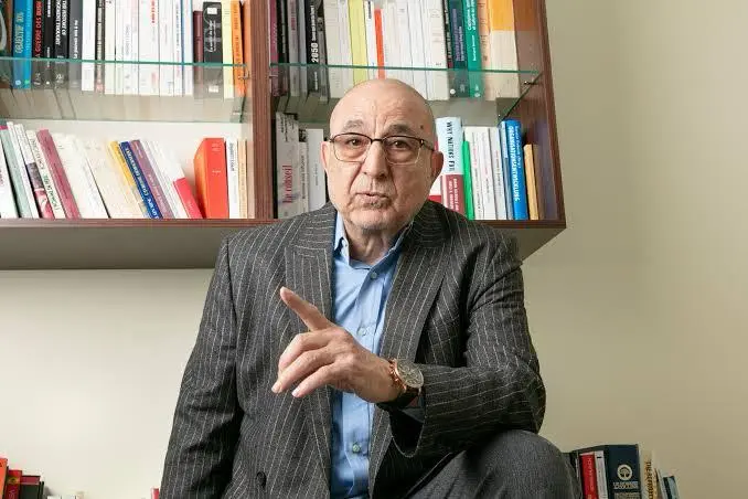 Le professeur Omar Aktouf a été inhumé jeudi au cimetière musulman de Laval, près de Montréal, au Québec.